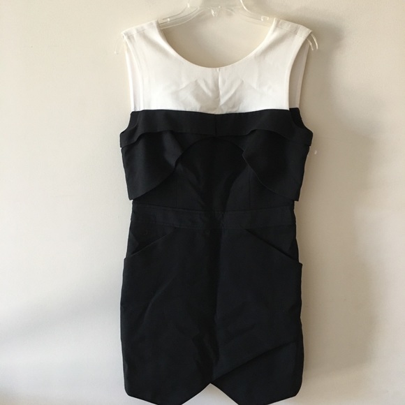 BCBG MAXAZRIA DRESS - Picture 2 of 7